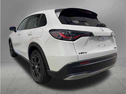 Platinum White Pearl 2027 Honda HR-V Sport AWD