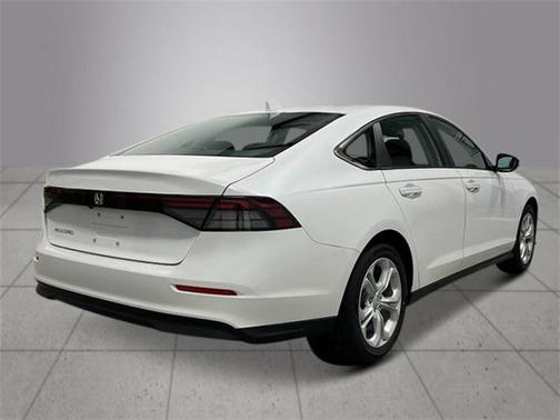 2025 Honda Accord LX 1.5T