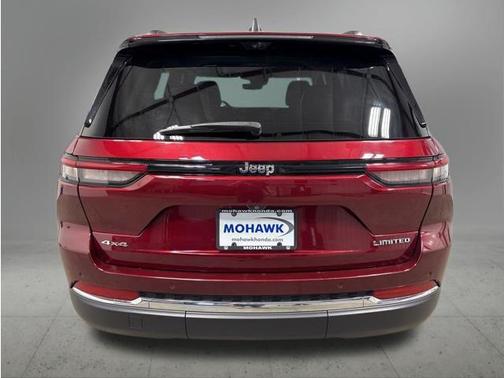 Velvet Red Pearlcoat 2023 Jeep Grand Cherokee Limited