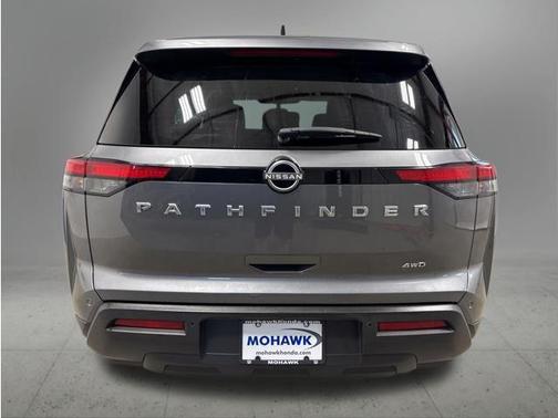 Gun Metallic 2024 Nissan Pathfinder S 4WD