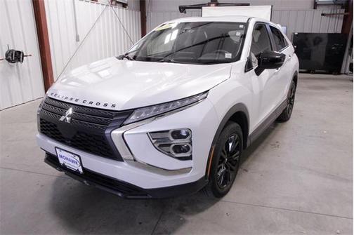 2024 Mitsubishi Eclipse Cross LE