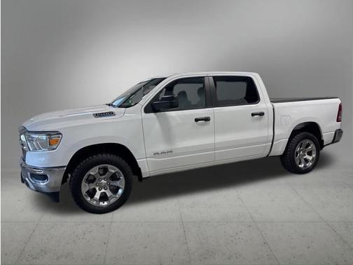 Bright White Clearcoat 2023 RAM 1500 Big Horn/Lone Star