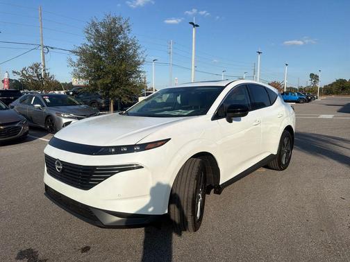 2026 Nissan Murano SL