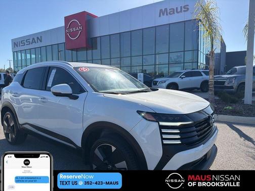 2025 Nissan Kicks SR