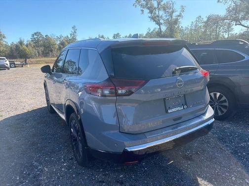 2024 Nissan Rogue Platinum