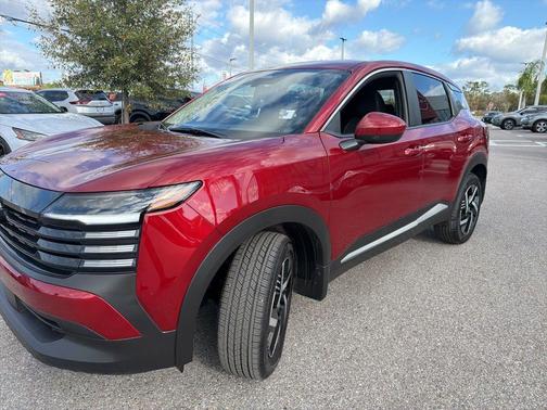 2025 Nissan Kicks SV