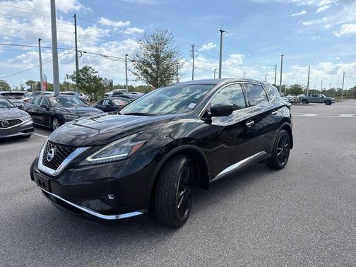 Magnetic Black 2022 Nissan Murano SL