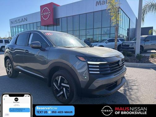 2025 Nissan Kicks SV