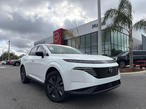 2025 Nissan Murano SL