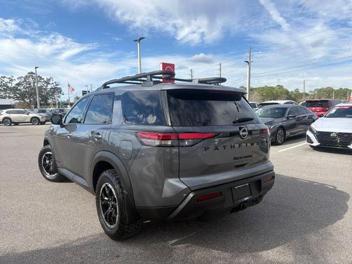 2025 Nissan Pathfinder Rock Creek