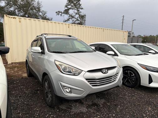 2015 Hyundai TUCSON SE