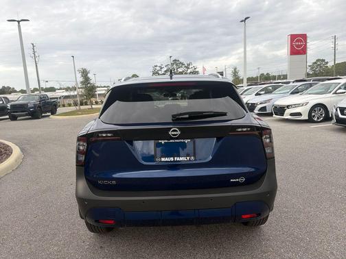 2026 Nissan Kicks SV