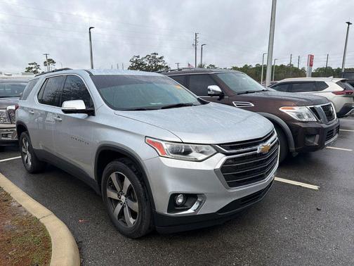 2020 Chevrolet Traverse LT Leather