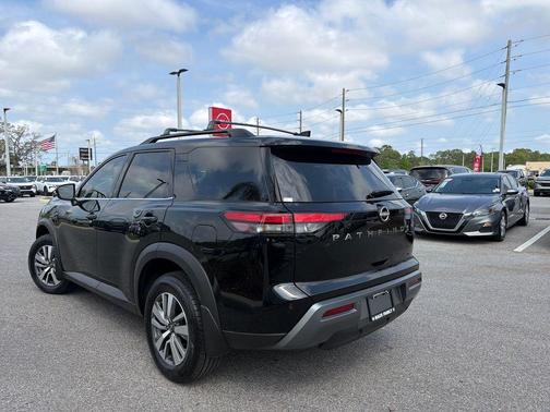 Black 2026 Nissan Pathfinder SL