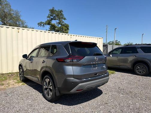 Gun Metallic 2022 Nissan Rogue SV