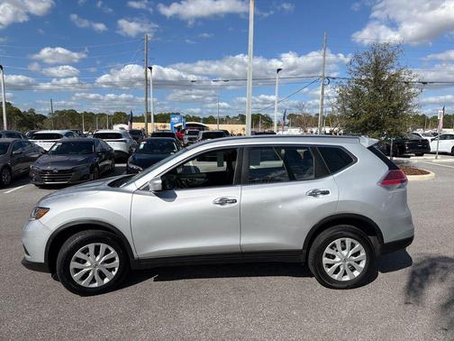 2015 Nissan Rogue S