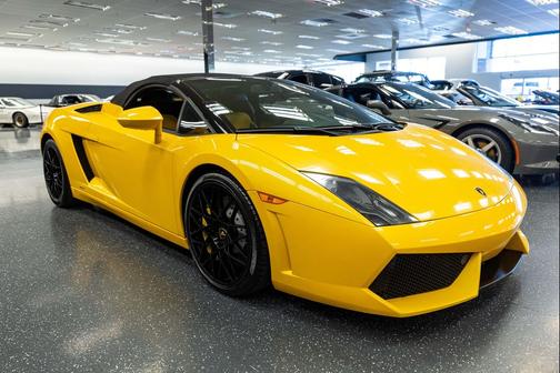 Yellow 2012 Lamborghini Gallardo LP560-4