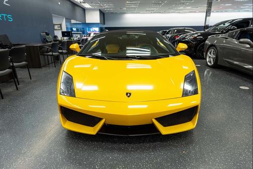 Yellow 2012 Lamborghini Gallardo LP560-4