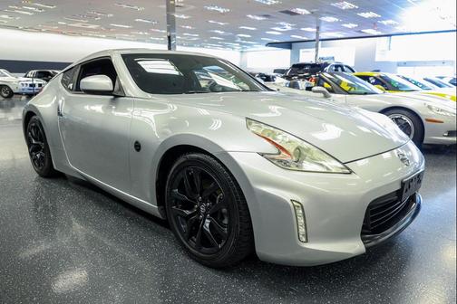 2016 Nissan 370Z Base