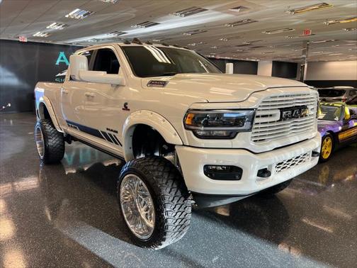 2021 RAM 2500 Laramie Crew Cab 4x4 6'4' Box