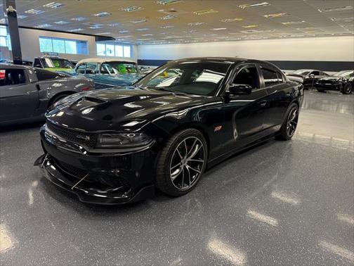 2017 Dodge Charger R/T Scat Pack