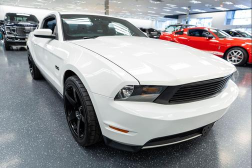 Performance White 2011 Ford Mustang GT Premium