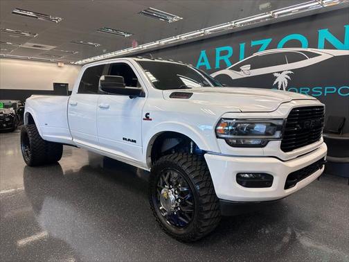 2021 RAM 3500 Laramie Crew Cab 4x4 8' Box