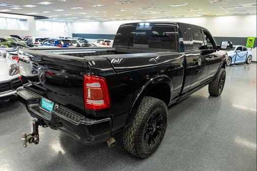 Diamond Black Crystal Pearlcoat 2020 RAM 2500 Limited Mega Cab 4x4 6'4' Box