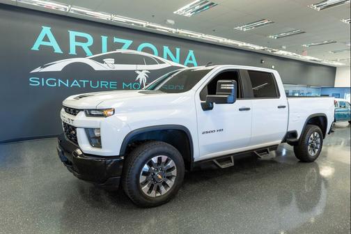 2022 Chevrolet Silverado 2500 Custom