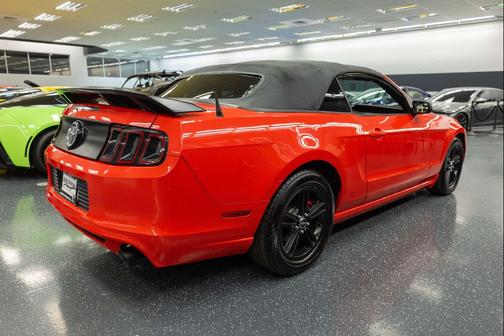 2013 Ford Mustang V6