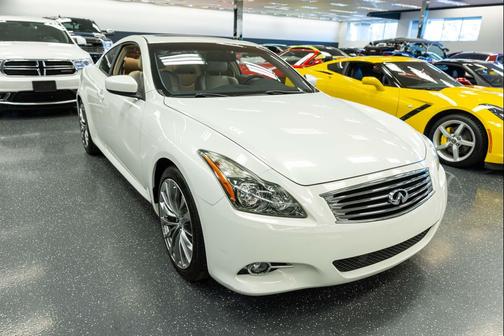 2011 INFINITI G37 Journey