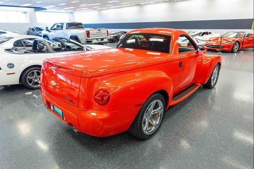 Redline Red 2006 Chevrolet SSR Base