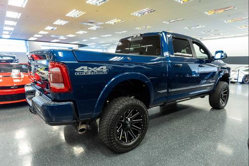 2019 RAM 2500 Limited Crew Cab 4x4 6'4' Box