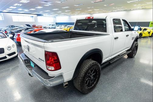 Bright White Clearcoat 2018 RAM 2500 Tradesman Crew Cab 4x4 6'4' Box