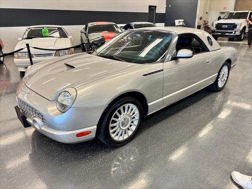 2004 Ford Thunderbird Deluxe