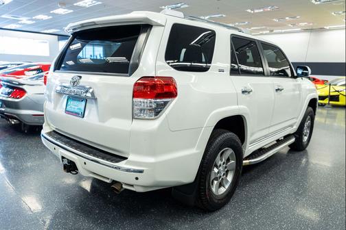 Blizzard Pearl 2013 Toyota 4Runner SR5