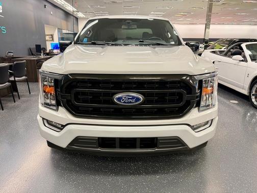 Avalanche 2023 Ford F-150 XLT