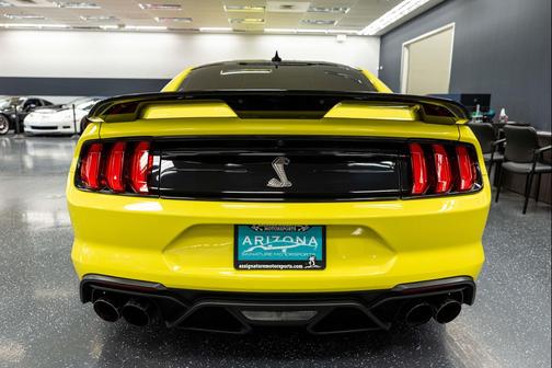 Grabber Yellow 2021 Ford Shelby GT500 Base