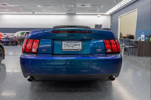 2004 Ford Mustang SVT Cobra