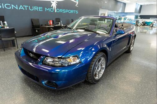 2004 Ford Mustang SVT Cobra