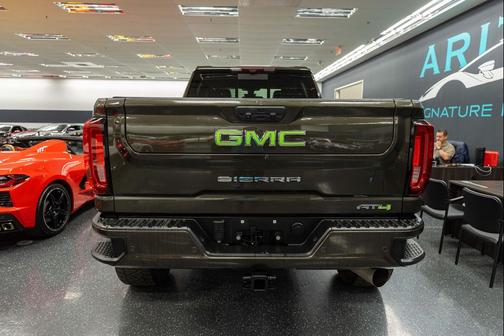 2022 GMC Sierra 2500 AT4