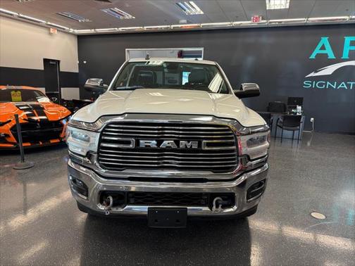 2020 RAM 2500 Laramie Crew Cab 4X4 6'4' Box