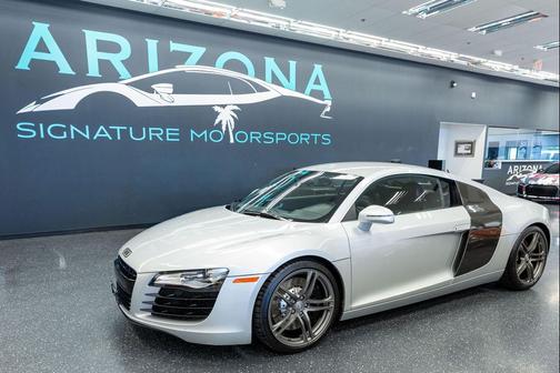 Ice Silver Metallic/Apollo Silver 2009 Audi R8 4.2 quattro