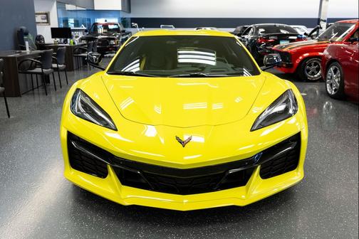 Accelerate Yellow Metallic 2023 Chevrolet Corvette Z06