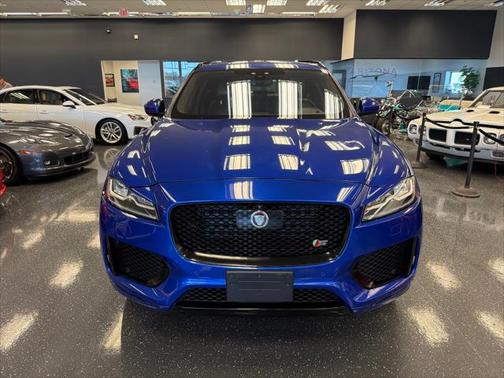 2019 Jaguar F-PACE S