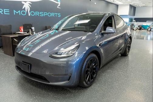2021 Tesla Model Y Long Range Dual Motor All-Wheel Drive
