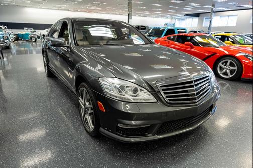 2011 Mercedes-Benz S-Class S 63 AMG