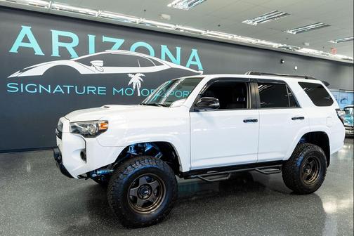 2020 Toyota 4Runner Venture Special Edition