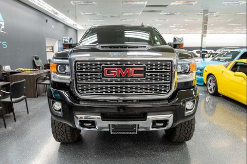 2018 GMC Sierra 2500 Denali