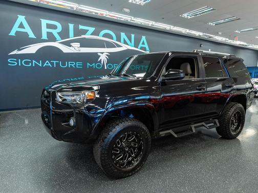 2019 Toyota 4Runner SR5